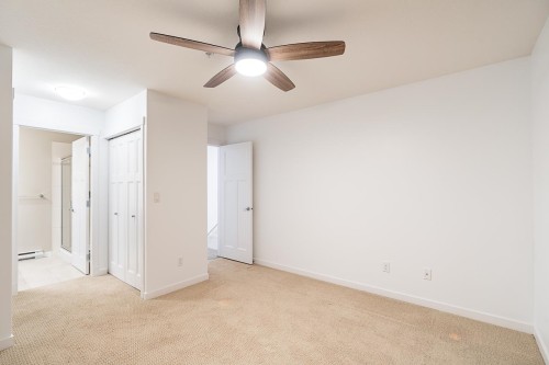 83-13819 232 Street, Maple Ridge, BC - Indoor Photo Showing Other Room