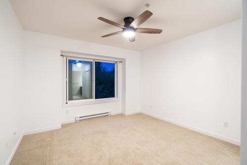 83-13819 232 Street, Maple Ridge, BC - Indoor Photo Showing Other Room