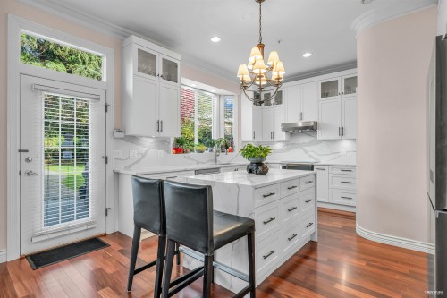 1285 47Th Avenue W, Vancouver, BC - Indoor