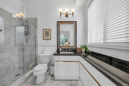 1285 47Th Avenue W, Vancouver, BC - Indoor Photo Showing Bathroom