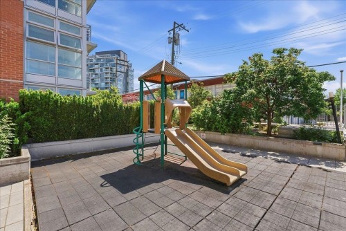 512-298 E 11Th Avenue, Vancouver, BC - Outdoor