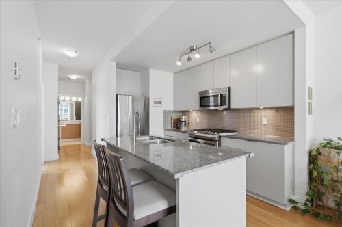 512-298 E 11Th Avenue, Vancouver, BC - Indoor Photo Showing Kitchen With Double Sink With Upgraded Kitchen