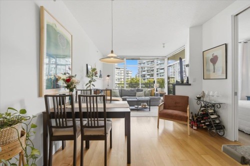 512-298 E 11Th Avenue, Vancouver, BC - Indoor