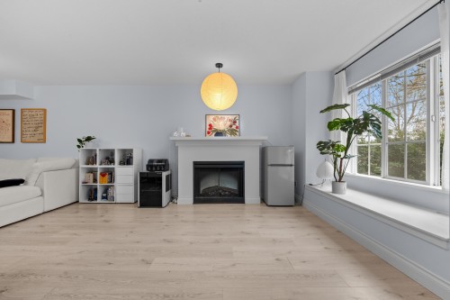 7336 Salisbury Avenue, Burnaby, BC - Indoor Photo Showing Other Room With Fireplace