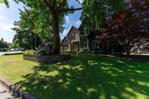 930 Selkirk Crescent, Coquitlam, BC - Outdoor