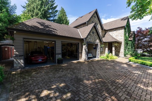 930 Selkirk Crescent, Coquitlam, BC - Outdoor