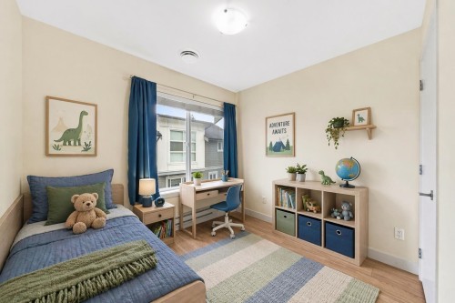 2-4191 No.4 Road, Richmond, BC - Indoor Photo Showing Bedroom