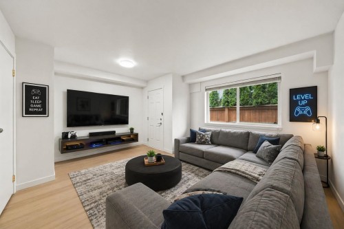 2-4191 No.4 Road, Richmond, BC - Indoor Photo Showing Living Room