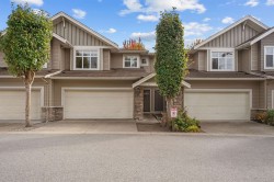 2-11282 Cottonwood Drive Maple Ridge, BC V2X 8W8