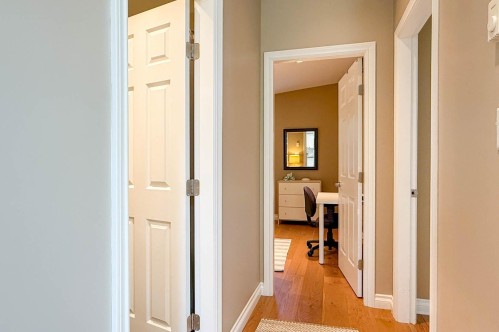 Withheld Withheld, North Vancouver, BC - Indoor Photo Showing Other Room