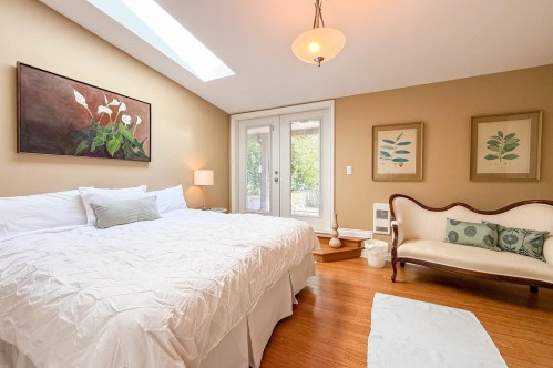 Withheld Withheld, North Vancouver, BC - Indoor Photo Showing Bedroom