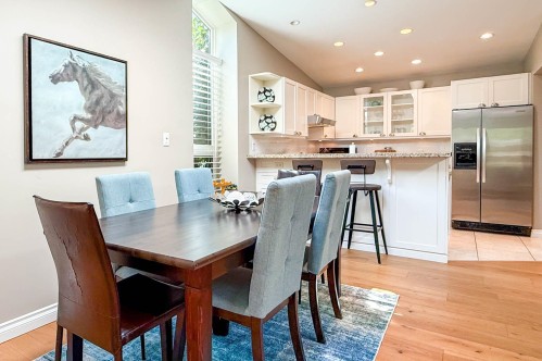 Withheld Withheld, North Vancouver, BC - Indoor Photo Showing Dining Room