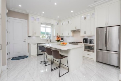 8559 Montcalm Street, Vancouver, BC - Indoor Photo Showing Kitchen With Stainless Steel Kitchen With Upgraded Kitchen