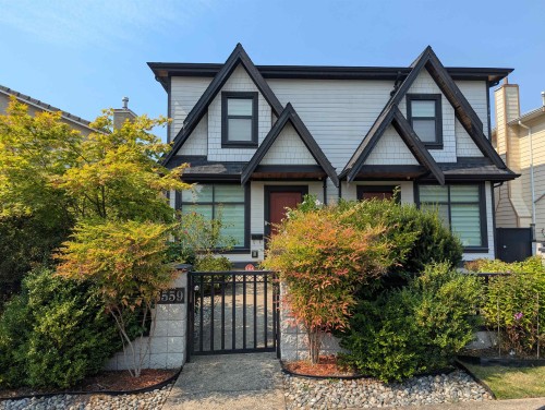 8559 Montcalm Street, Vancouver, BC - Outdoor With Facade