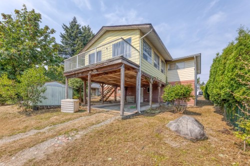 920 Harris Avenue, Coquitlam, BC - Outdoor