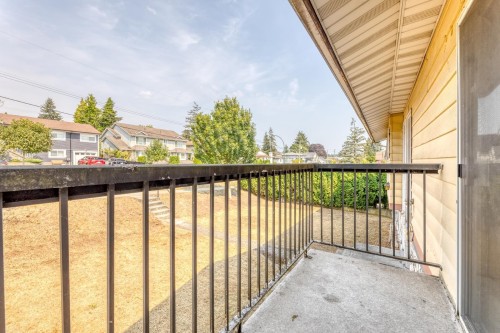 920 Harris Avenue, Coquitlam, BC - Outdoor With Exterior