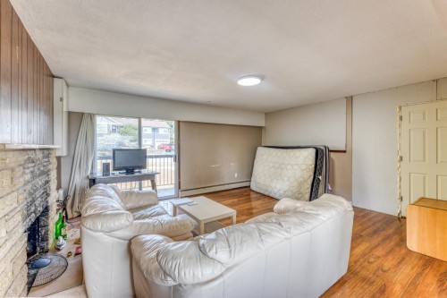 920 Harris Avenue, Coquitlam, BC - Indoor