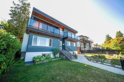 7749 Lee Street Burnaby, BC V3N 4B9