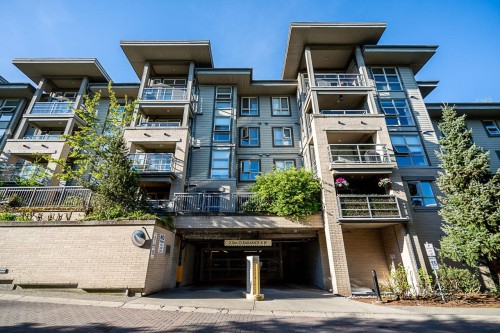 516-9319 University Crescent, Burnaby, BC - Outdoor With Balcony With Facade