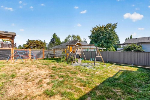 828 Huber Drive, Port Coquitlam, BC - Outdoor