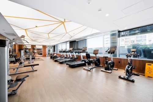 Th-05-8555 Capstan Way, Richmond, BC - Indoor Photo Showing Gym Room