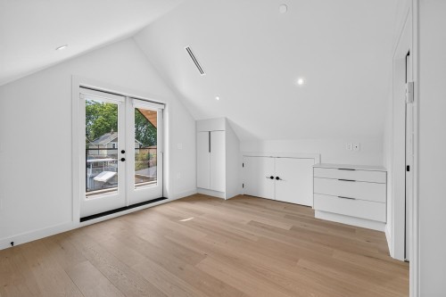 2-58 40Th Avenue E, Vancouver, BC - Indoor Photo Showing Other Room