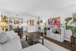 201-127 4th Street E North Vancouver, BC V7L 1H7