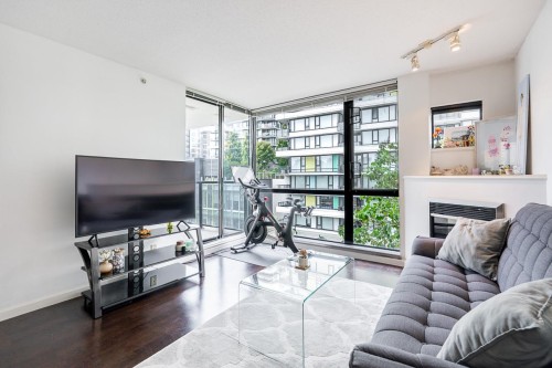 602-7831 Westminster Highway  Richmond, BC V6X 4J4