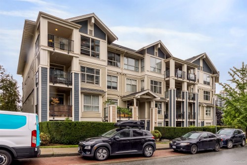 401-275 Ross Drive  New Westminster, BC V3L 0B6