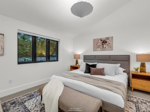 4090 Maple Crescent, Vancouver, BC - Indoor Photo Showing Bedroom