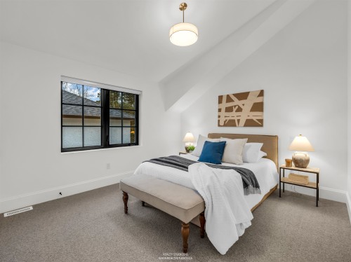 4090 Maple Crescent, Vancouver, BC - Indoor Photo Showing Bedroom