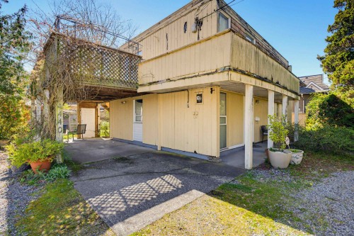 4440 River Road, Richmond, BC - Outdoor
