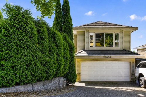 23836 Zeron Avenue  Maple Ridge, BC V2W 1E3