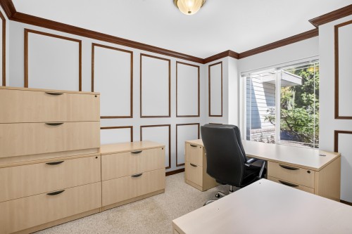 23836 Zeron Avenue, Maple Ridge, BC - Indoor Photo Showing Office