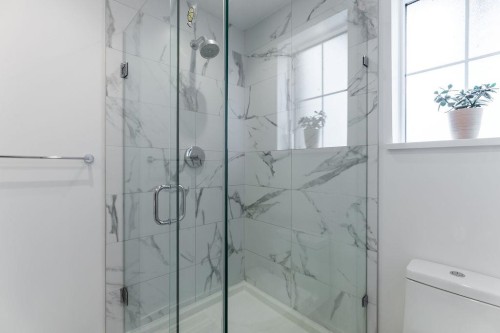 8123 Shaughnessy Street, Vancouver, BC - Indoor Photo Showing Bathroom