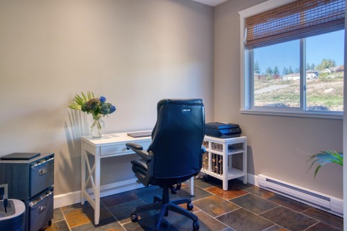 6369 Jasper Road, Sechelt, BC - Indoor Photo Showing Office