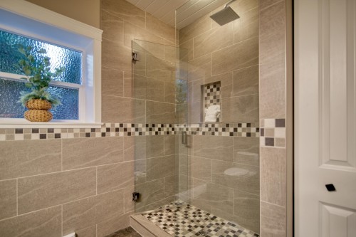 6369 Jasper Road, Sechelt, BC - Indoor Photo Showing Bathroom
