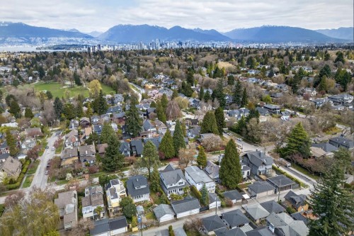 1850 36Th Avenue W, Vancouver, BC - Outdoor With View