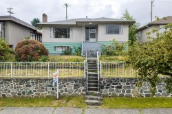 5326 Fleming Street  Vancouver, BC V5P 3E9