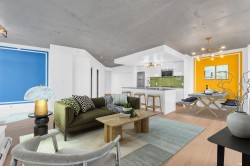 1806-128 Cordova Street W Vancouver, BC V6B 0E6