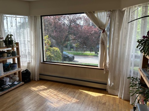 115 47Th Avenue W, Vancouver, BC - Indoor Photo Showing Other Room
