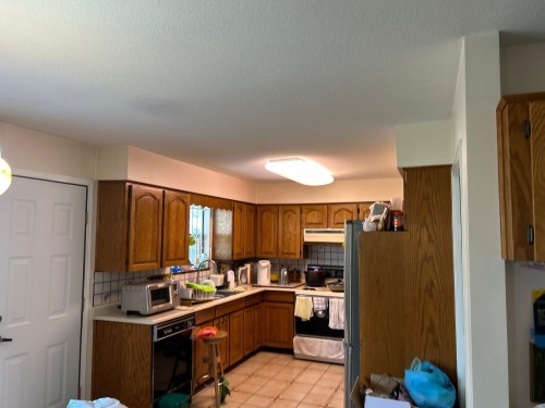 115 47Th Avenue W, Vancouver, BC - Indoor Photo Showing Kitchen