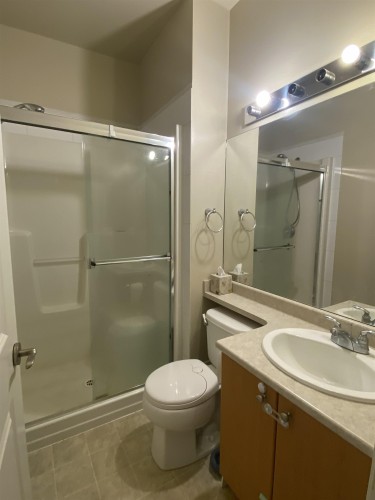 81-7503 18th Street , Burnaby, BC V3N 5E8 4