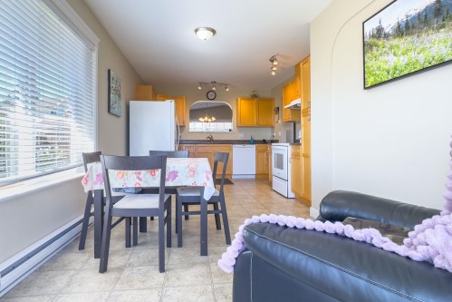 5692 Louise Way, Sechelt, BC - Indoor