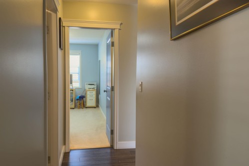5692 Louise Way, Sechelt, BC - Indoor Photo Showing Other Room