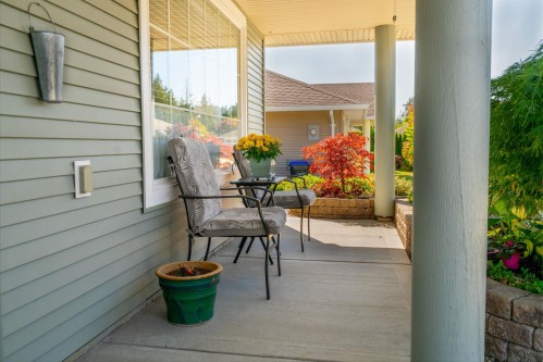 5692 Louise Way, Sechelt, BC - Outdoor With Deck Patio Veranda With Exterior