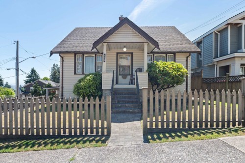 454 Elmer Street  New Westminster, BC V3L 4M5