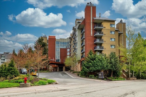 466/468-4050 Whistler Way  Whistler, BC V8E 1H9