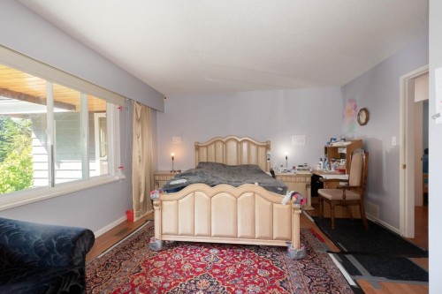1181 Chartwell Drive, West Vancouver, BC - Indoor Photo Showing Bedroom