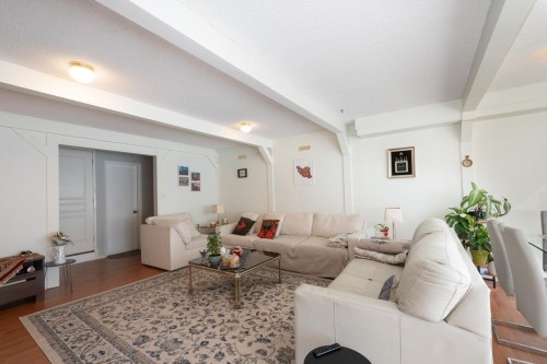 1181 Chartwell Drive, West Vancouver, BC - Indoor Photo Showing Living Room